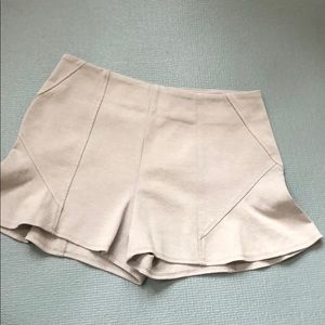 Gray, wide leg short